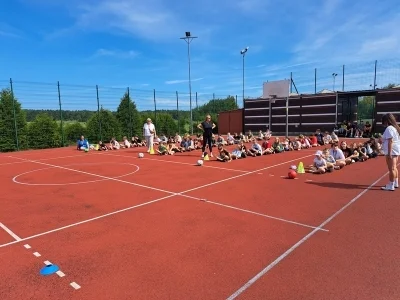 3 2i turniej sportowy